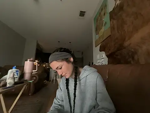 ash10alex's Live XXX Chat