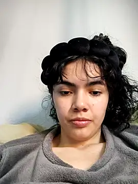 Sembang XXX Secara Langsung laura_mont