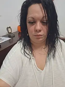 Živý XXX chat SilkQueenn