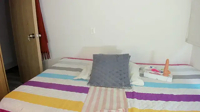 XXX chat uživo modela malucam06