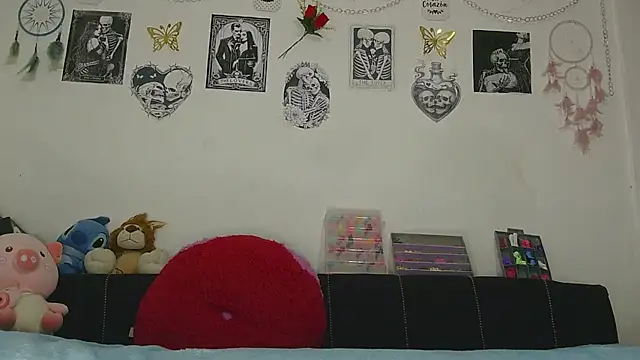 MeganBrown4 Chat XXX live