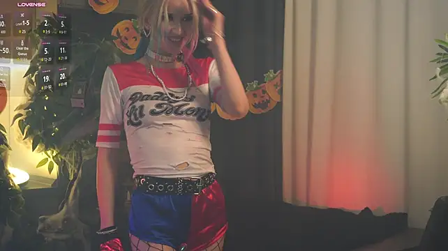 Онлайн чат XXX LessyLuiz
