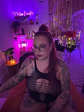 Miss_Lucifer6's Live XXX Chat