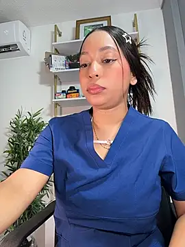 MiaCamille_'s Live XXX Chat