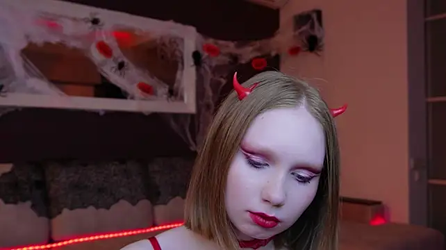 Chat XXX en directo de FoxyMira