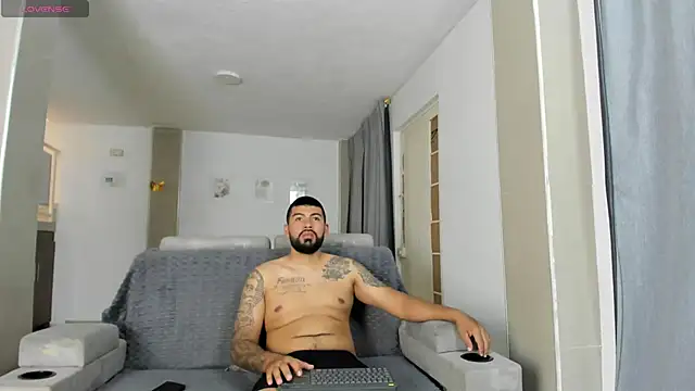 DulceRomance's Live XXX Chat