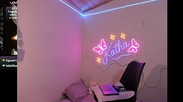 Kathaa_Crawford_'s Live XXX Chat
