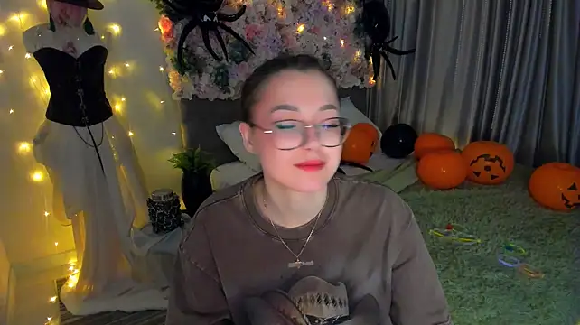 SereneFlame's Live XXX Chat
