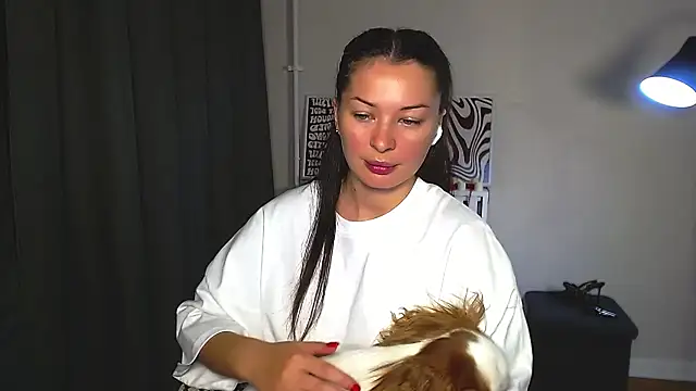 AlexaSven 现场XXX聊天