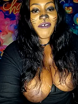 Živý XXX chat AmazonianMistress