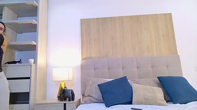 دردشة KristhenBella الجنسية المباشرة