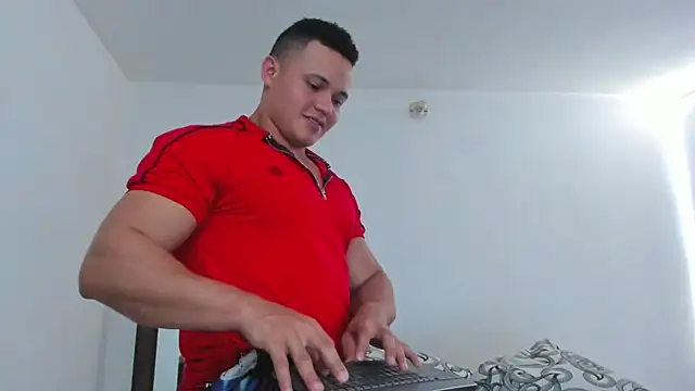 KingLevi01 – Live XXX-chat