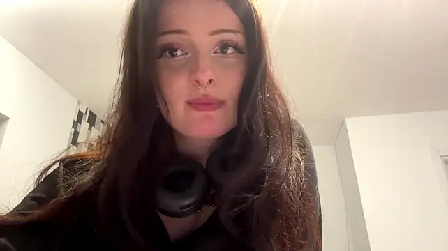 Volume_sound Chat XXX in diretta