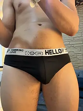 Lander_Cruz Live XXX Chat