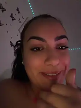 Elyza_Ibarra's Live XXX Chat