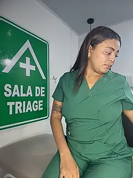 Chat XXX en directo de Nasty-Doctor