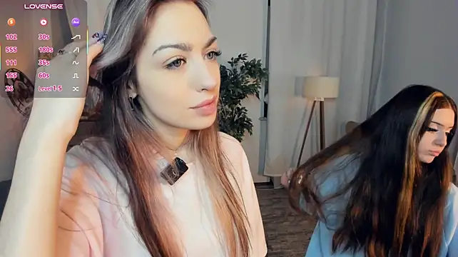 Chat +18 de IllushionSun ao vivo