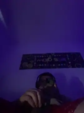 Chat +18 de GusanoDelicioso ao vivo
