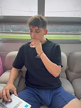 OLIVER_K's Live XXX Chat