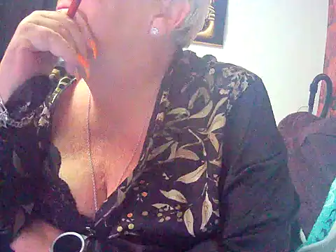 Playful_MILF_Demi – Live XXX-chat