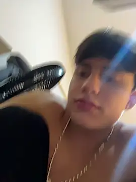 Chat +18 de Lander_Cruz ao vivo