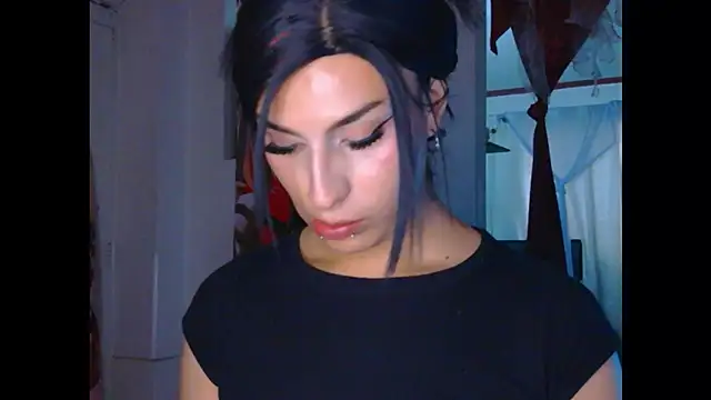 katt-mistique666's Live XXX Chat