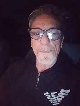Deddyitalia3p Chat XXX live