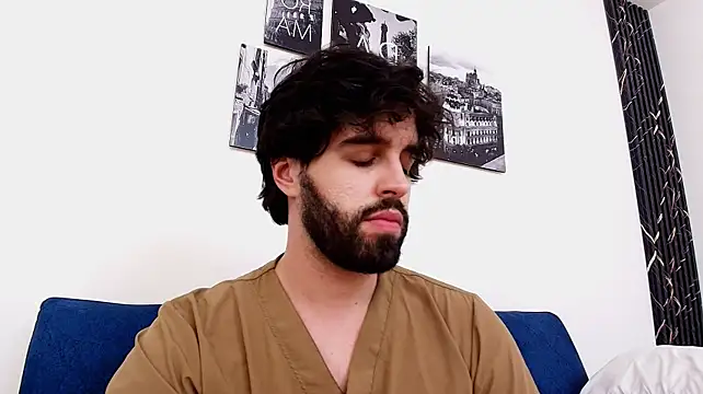 Aaron_Tate_: онлайн-секс-чат