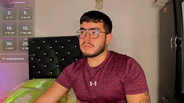 Joseph_777_ Live XXX-Chat