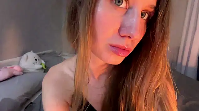 AnyaAfterDark's Live XXX Chat