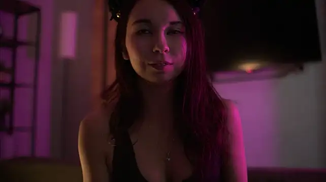 NerixalVire's Live XXX Chat