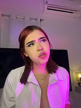 Lily_Woodz's Live XXX Chat