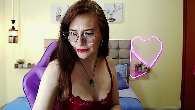 _naomi_s Chat XXX in diretta