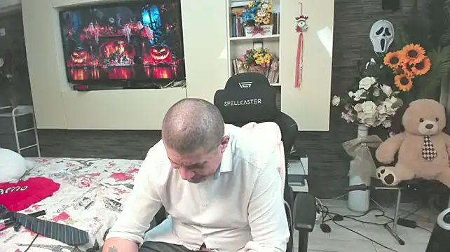 XXX chat uživo modela SpartacusDaddy48