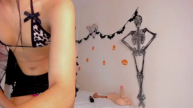 annalise_goertsn Live XXX chat