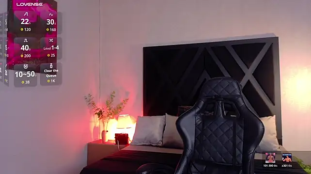 Brad_Summer Live XXX-Chat
