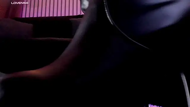 AprilBalogh 라이브 XXX 채팅