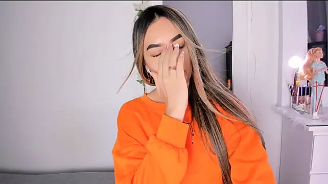 Chat XXX ao vivo de Ariana-Cobos