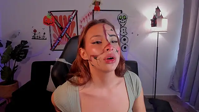 nova_silk Chat XXX live