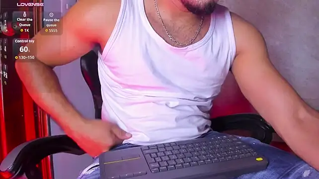 XXX chat uživo modela Cupeer-1