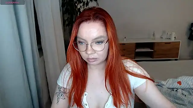 Chat +18 de PolinaBraun ao vivo