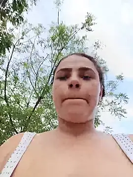 Czat XXX na żywo – Mommy-Hot