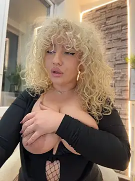 CurlyDaisy Live XXX-Chat