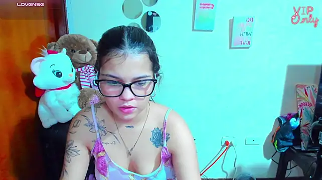 angelina_77's Live XXX Chat