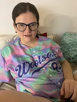 ChubbyBae – Naživo XXX chat