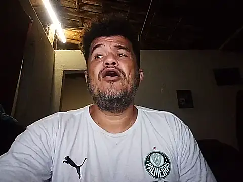 Chat +18 de tarra122 ao vivo