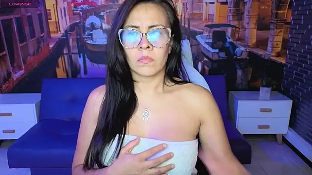 Eva_mermaid Adlı Modelin Canlı XXX Sohbeti