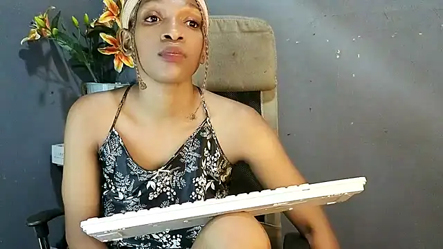 Ebonypreciousx's Live XXX Chat