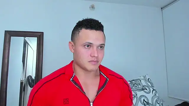 Chat +18 de KingLevi01 ao vivo