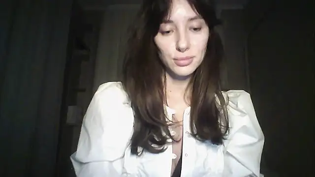 XXX chat uživo modela Ularvixa